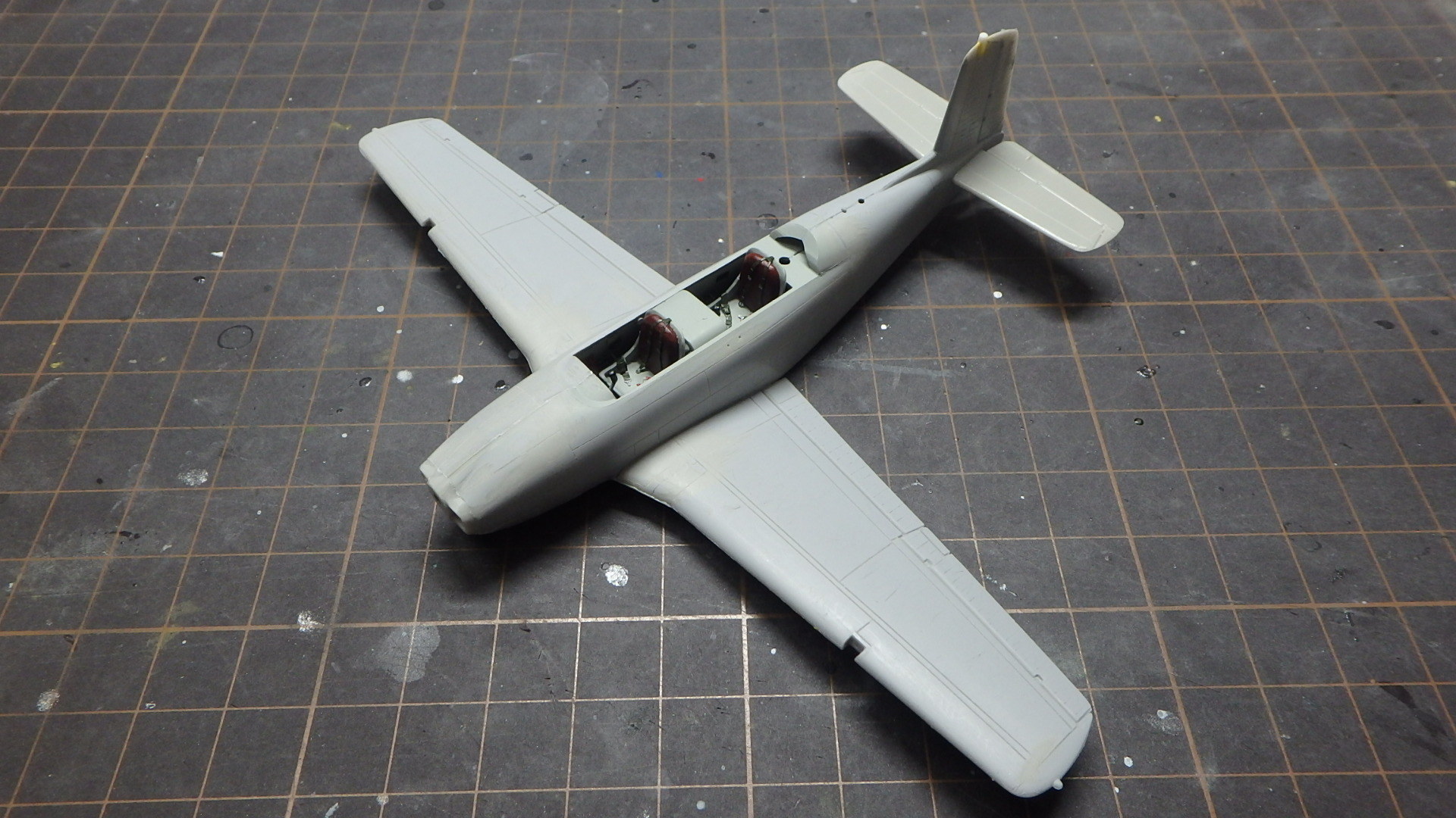 Amazon | ミニクラフト 1/48 アメリカ空軍 初等練習機 T-34A