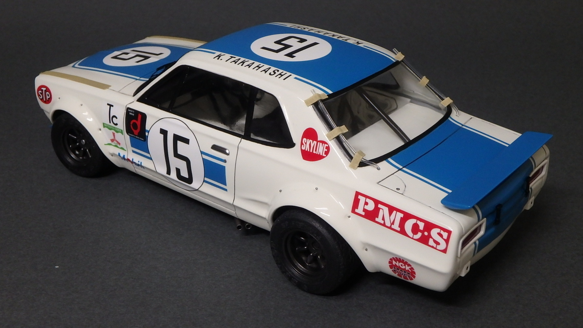 高橋国光さん1/18オートアート日産GT-Rレーシング1972 - ミニカー