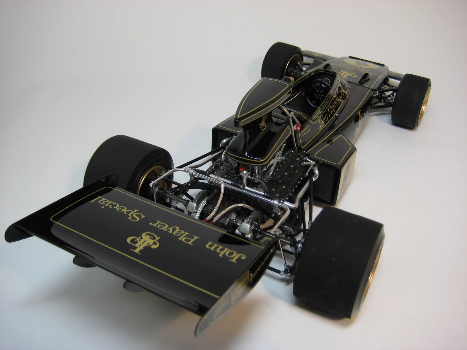 帰ってきた漢の1/12「ロータス72D」その20 完成！: ヒロシの