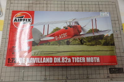 エアフィックス1/72 DH.82aタイガーモス製作記①: ヒロシのホビー