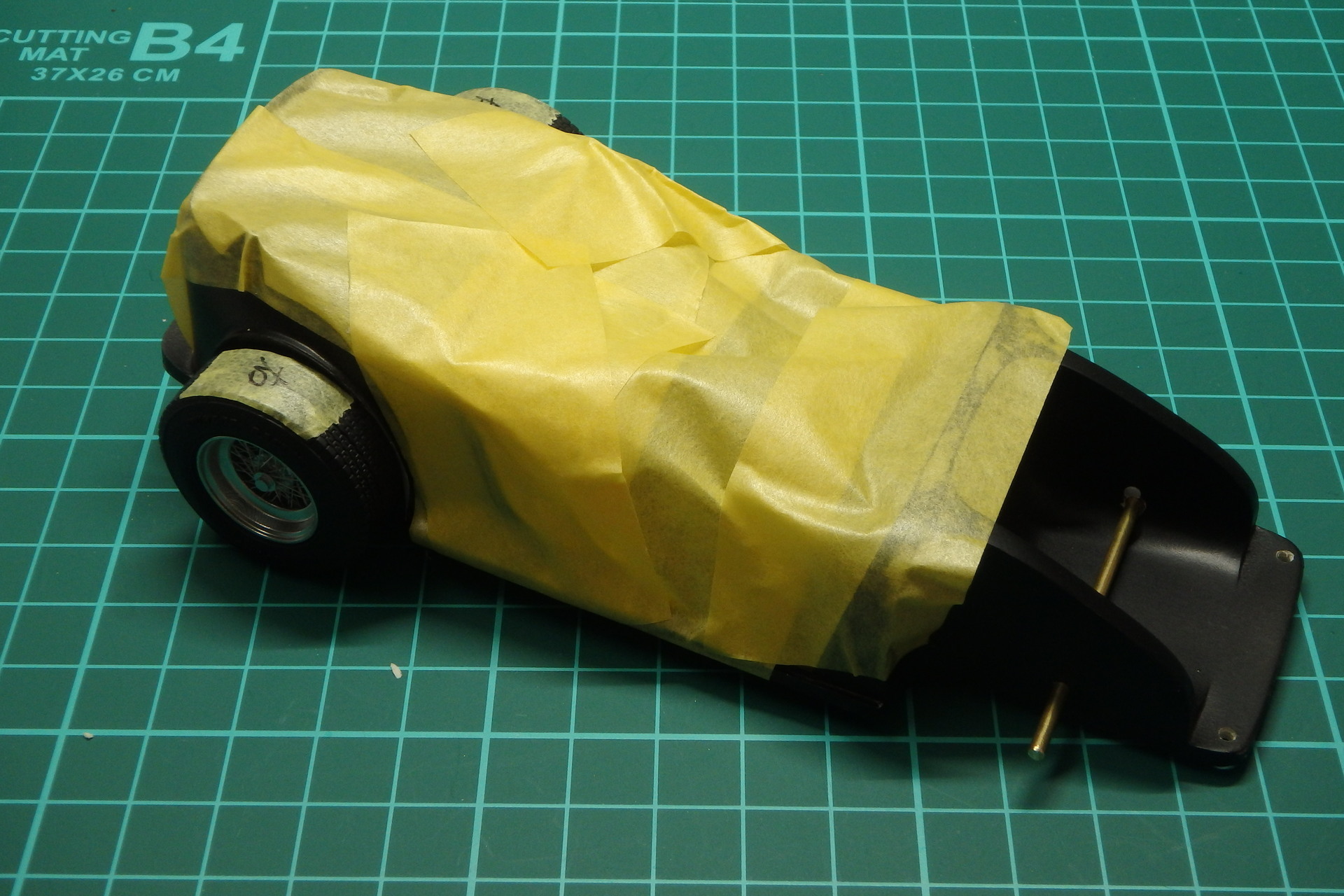 ホビーフォーラム限定品モデルファクトリーヒロ1/24 2024LM イエロー ホビーフォーラム限定品モデルファクトリーヒロ1/24 2024LM イエロー