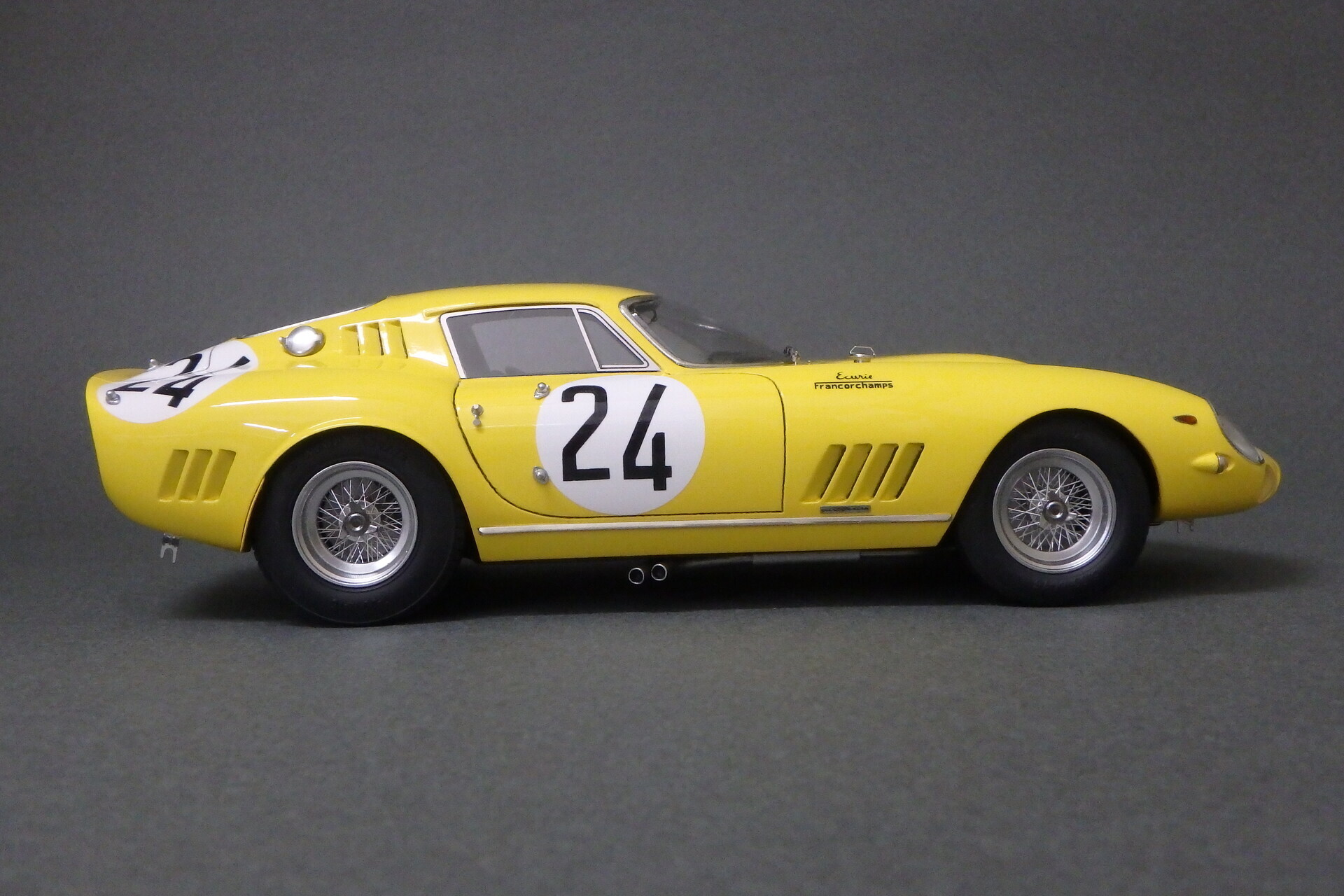 MFH 1/24 フェラーリ275GTB コンペティツオーネ 制作記＃１０完成: ヒロシのホビーライフ雑記帳